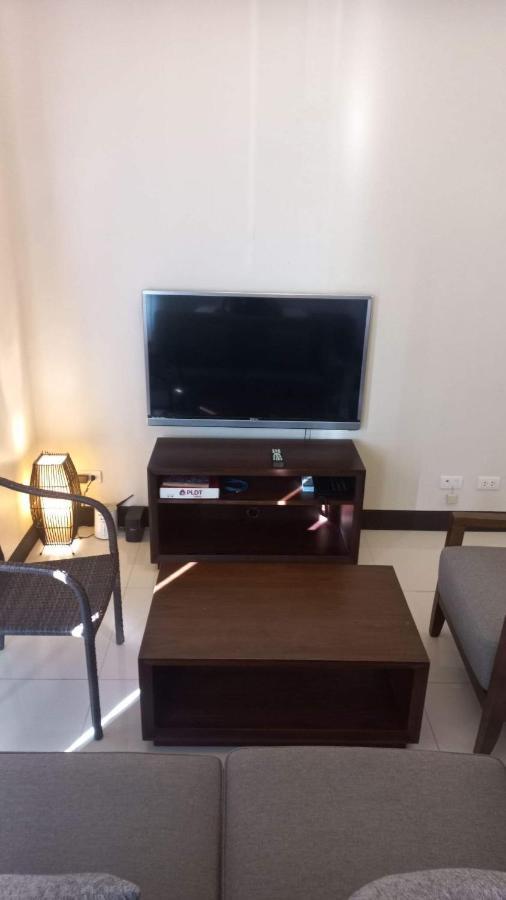 Mactan Newtown Seaview At One Pacific Residence Lapu-Lapu City Buitenkant foto