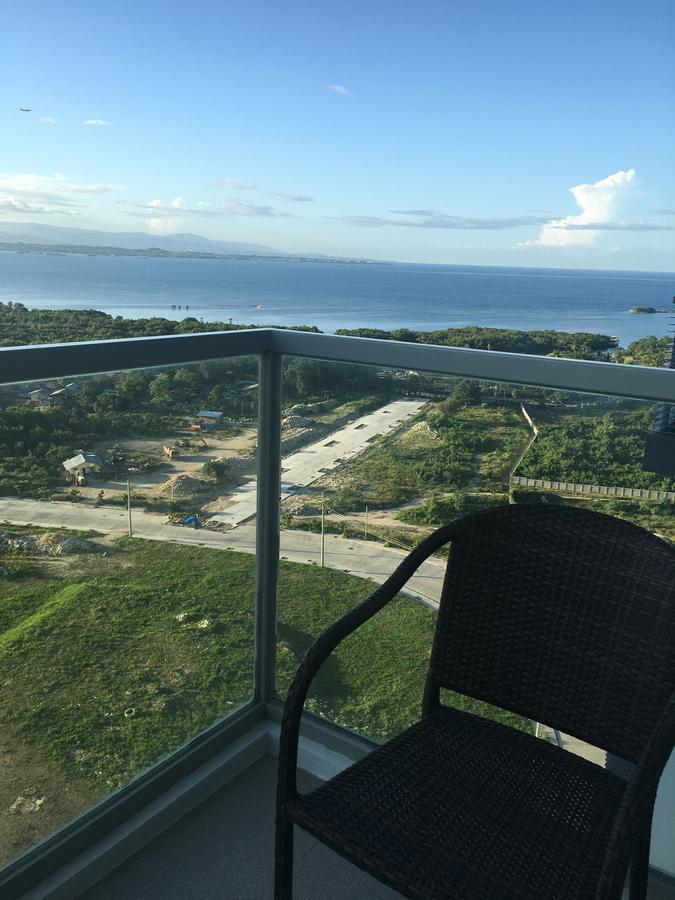 Mactan Newtown Seaview At One Pacific Residence Lapu-Lapu City Buitenkant foto